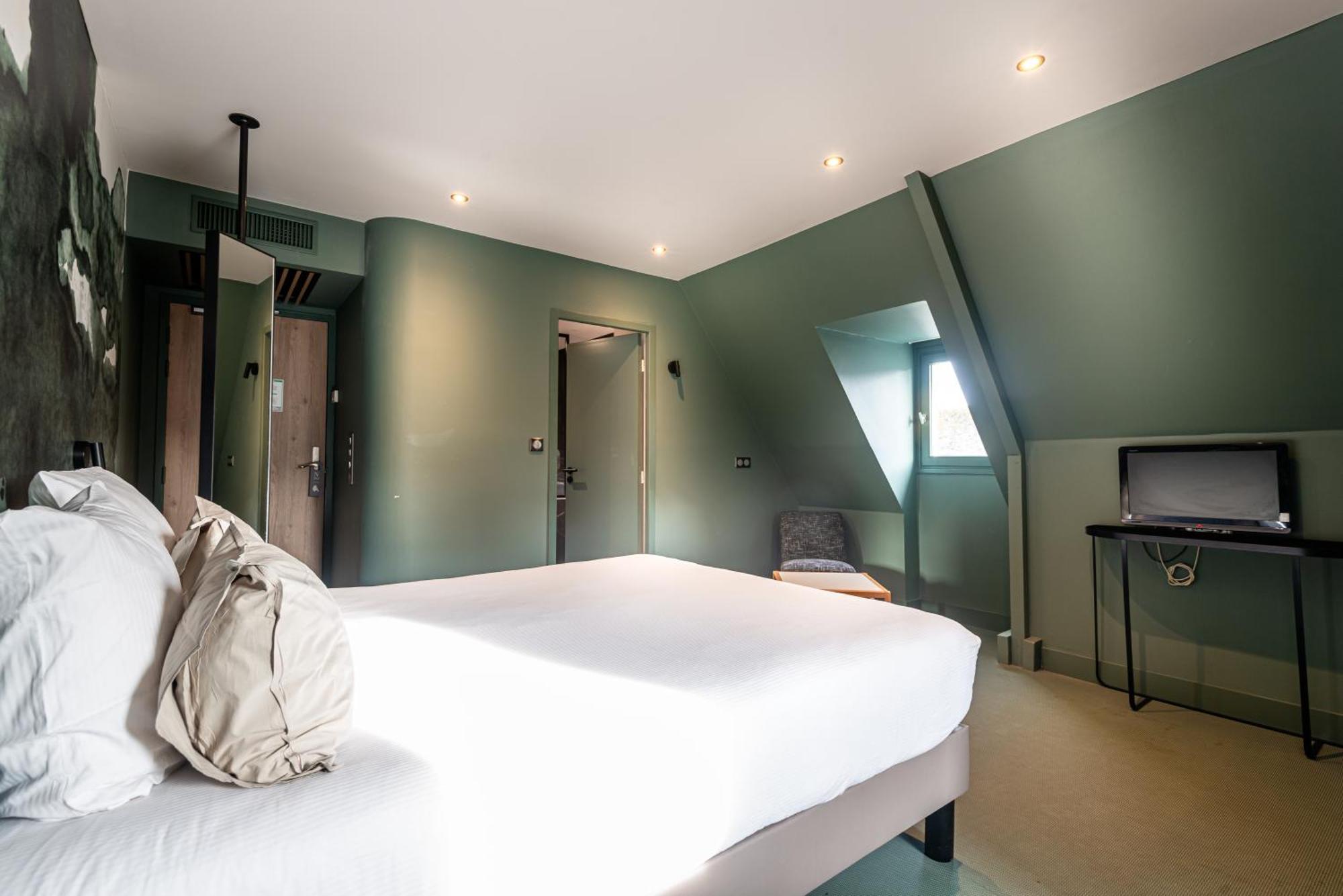 Hotel De La Cite 3*