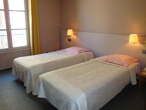 De La Cite Hotel 3*