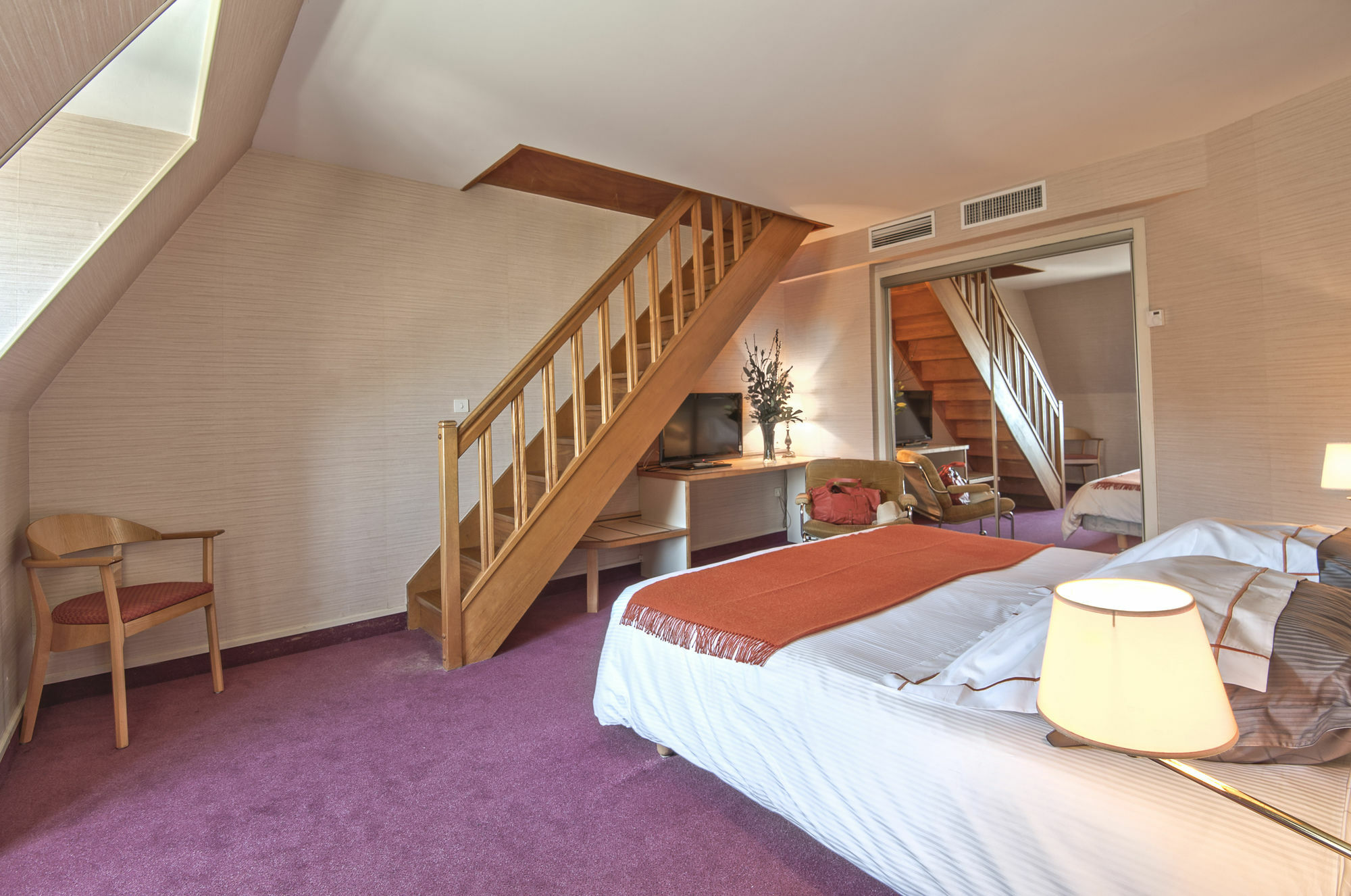 De La Cité Hotel 3*